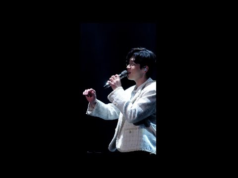 이석훈 | 221211 연말 콘서트 〈휴(休)〉 She (세로ver.)