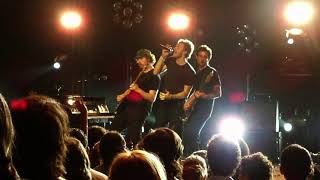 Coldplay  At Gran Rex Theater In Argentina  20070222  fm