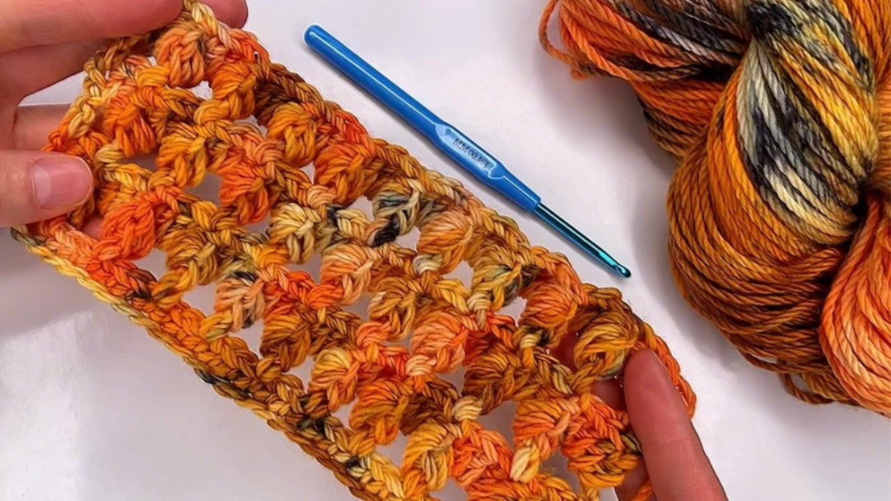how to crochet easy and fast beginner stitch - YouTube