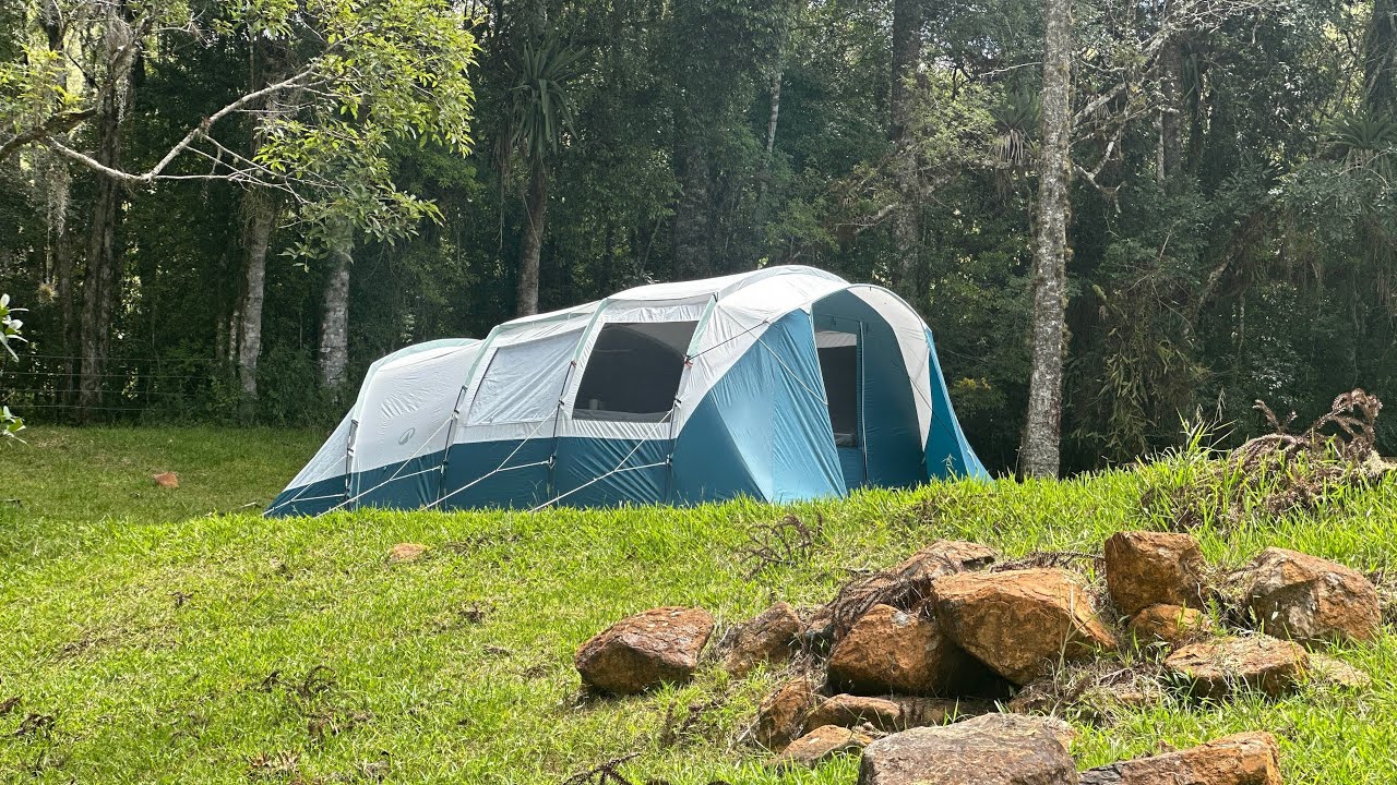 Setting up the Quechua Arpenaz 6.3 Fresh&Black tent + TOUR - YouTube