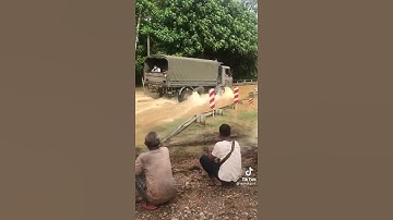 Lagu komando latihan pertempuran