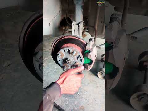 Axle Nut Removal: Mechanic Trick #shorts
