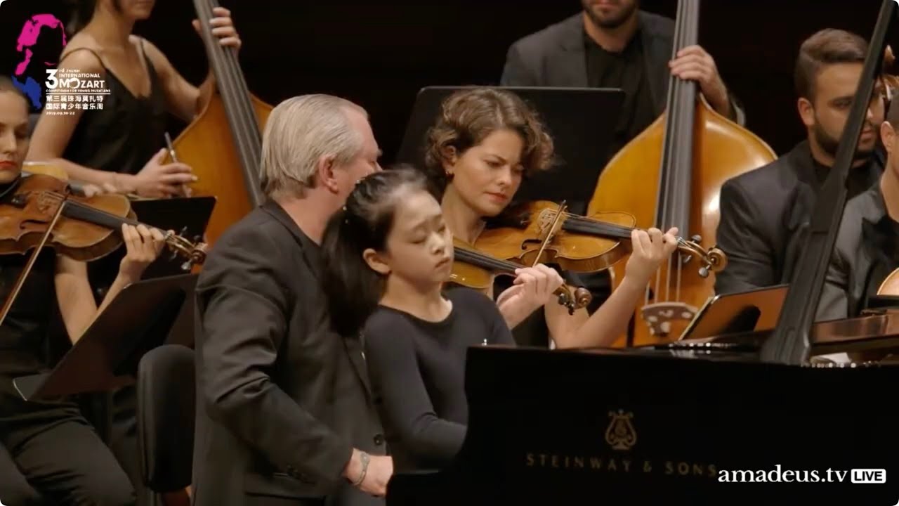 Tianyao Lyu(4th Prize) - W. A. Mozart: Piano Concerto No. 12 in A major, KV 414