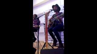 LEIVA. Todavía una canción de amor.