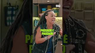 Marraia está com DUAS namoradas 😱 | Tô de Graça | Multishow | #Shorts