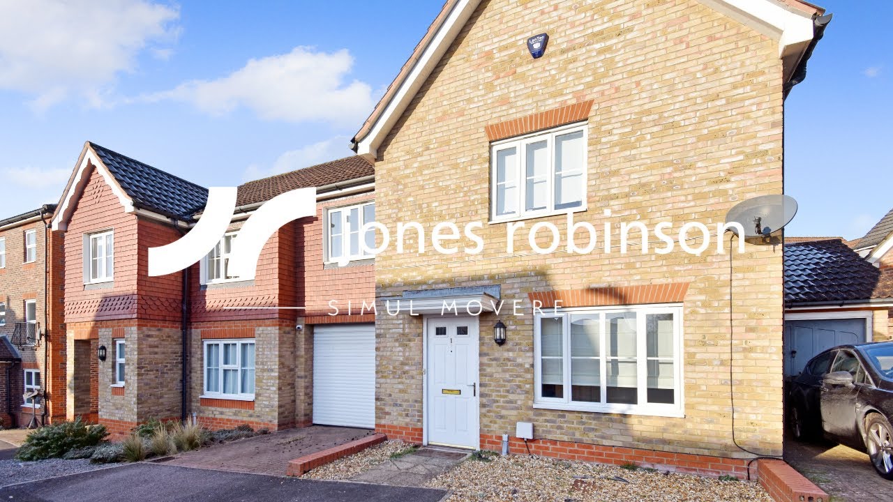 1 Ascott Way, Newbury, Berkshire, RG14 2FH: TO RENT £1,800 per month