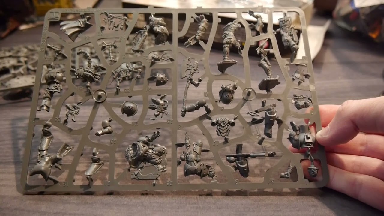 Huron Blackheart and the Masters of the Maelstrom Unboxing! The Red Corsairs have arrived!