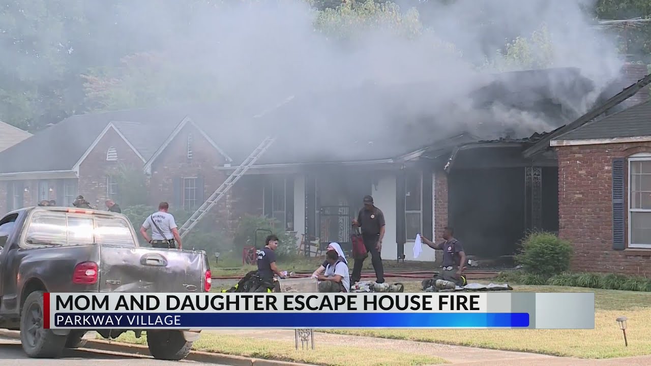Mom and daughter escape Parkway Village house fire