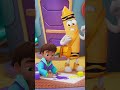 🤖🌈Rafa's Radical Robot Artwork!🖍️🖼️ @crayolacrewofficial | Moonbug Kids - Vehicles #shorts