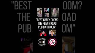 Best Green Room in Chicago All Time ? The Penny Road Pub Bathroom 🚻 Hogpod Chicago Music Podcast