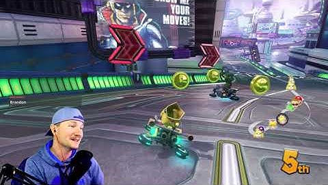 Mario Kart 8 Deluxe Gameplay Part 2: Racing with Friends! (Nintendo Switch)