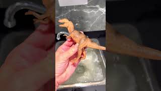 T Rex Sudsy Swish Sink Reveal Splash