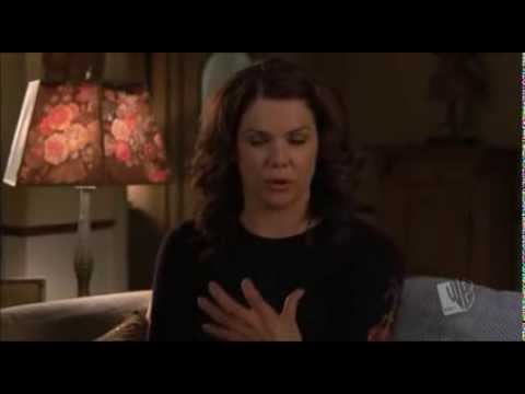 Lorelai warns Luke about the train in the film