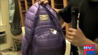 Quest Crew Aris Shows Off Hoks New Cool Backpack