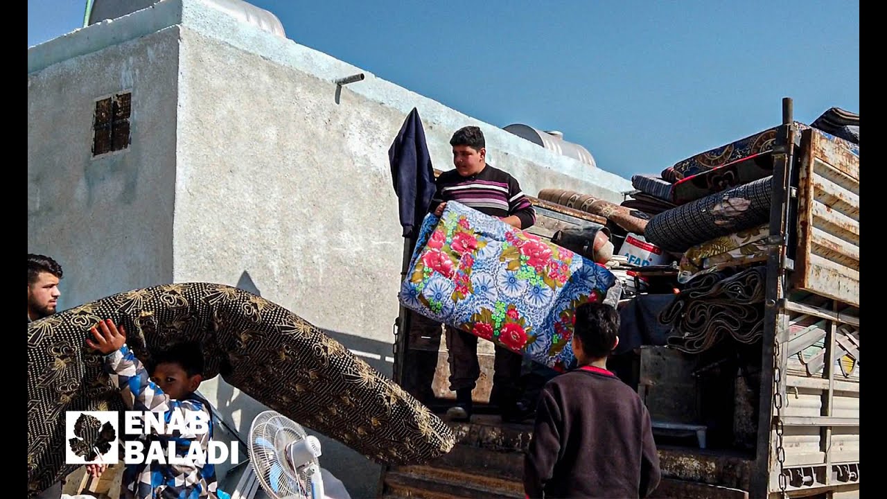 نقل عائلات من الخيم إلى مساكن أسمنتية في ريف حلب الشمالي