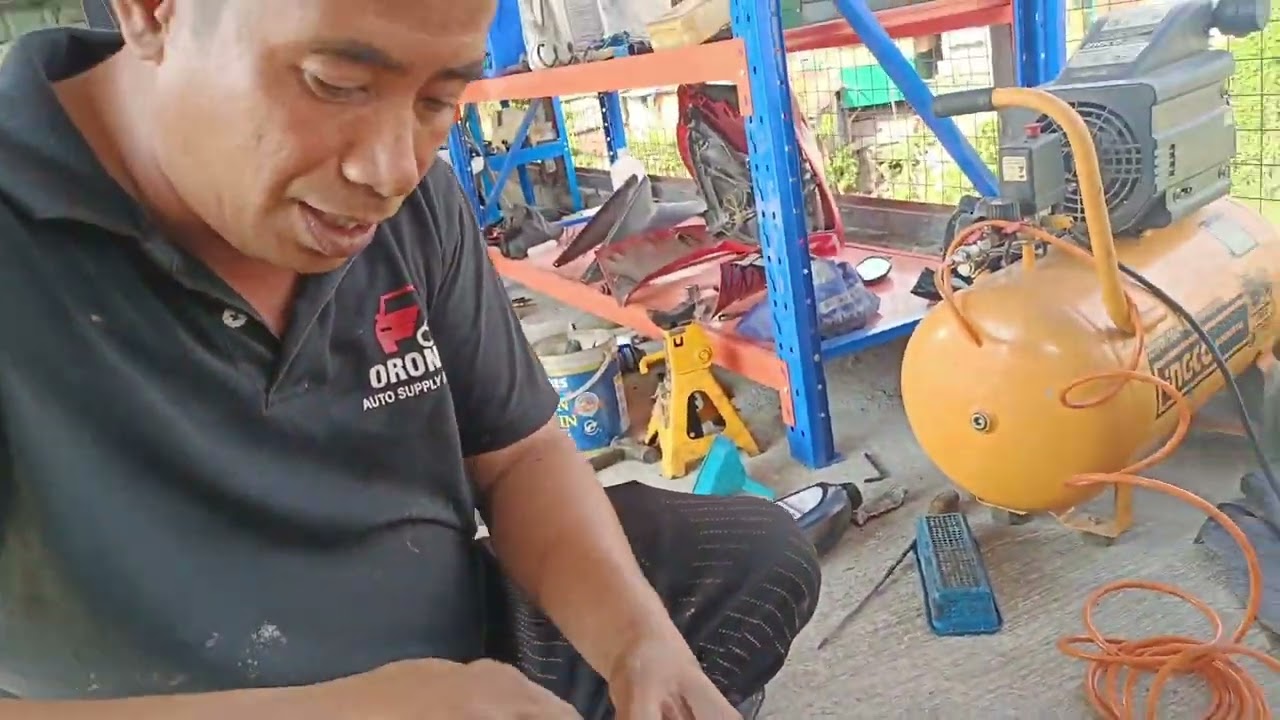 TOYOTA AVANZA NA TUMIRIK SA TAKBO