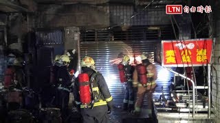 板橋大東街騎樓9機車失火警方逮1嫌犯(翻攝畫面)