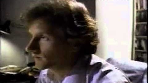 Atari 5200 Super System - Retro Video Game Commercial / Ad