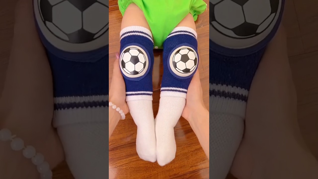 Wondering How to Keep Your Baby's Feet Warm This Winter? Winter Baby Cute Socks Have You Covered!