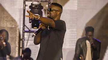 Sarkodie - Performs 'Revenge Of The Spartans' & 'Greatness' at Black Love Virtual Concert