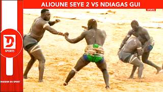 LUTTE :  ALIOUNE SEYE 2  BAT  NDIAKHASS GUI