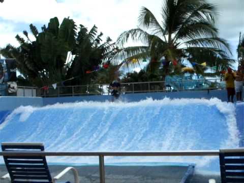Jafar Rippin! Da Flow. LOL! (oahu flowrider) - YouTube