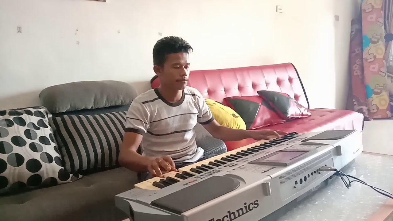 Christina__GendangKaro_Patam_Super patam X_Goron kin na kalon Ki Duniya Hai Diwalon ki_Thory Tarigan