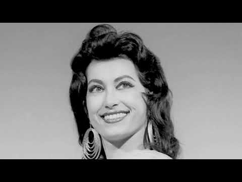 MS NUDE UNIVERSE-WORLD'S MOST PERFECT BODY - YouTube