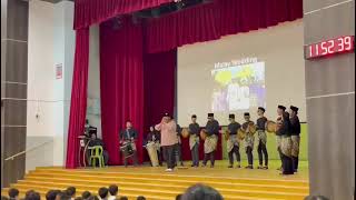 A Show At North View Primary School