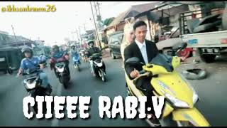 Bikin heboh!!Pengantin naik speda modif  di iringi all matic lookstyle