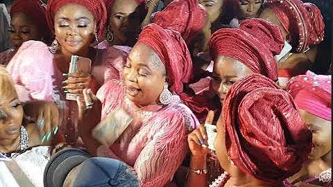 Ayo Adesanya,Kemi Afolabi,Fathia Balogun,Iyabo Ojo matching outfit as they spray money on the couple