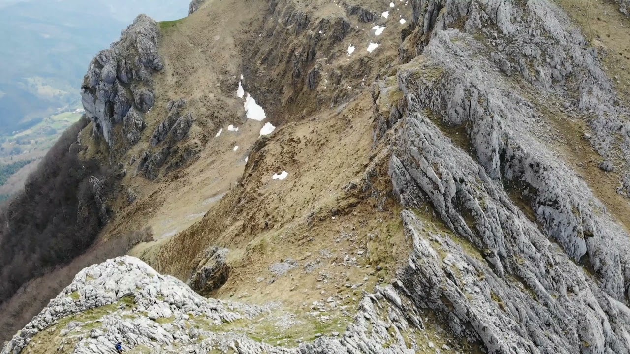 Arbelaitz 1499 mtr tatik Drona rekin irudiak Aizkorriraino eta elur multzoak ere