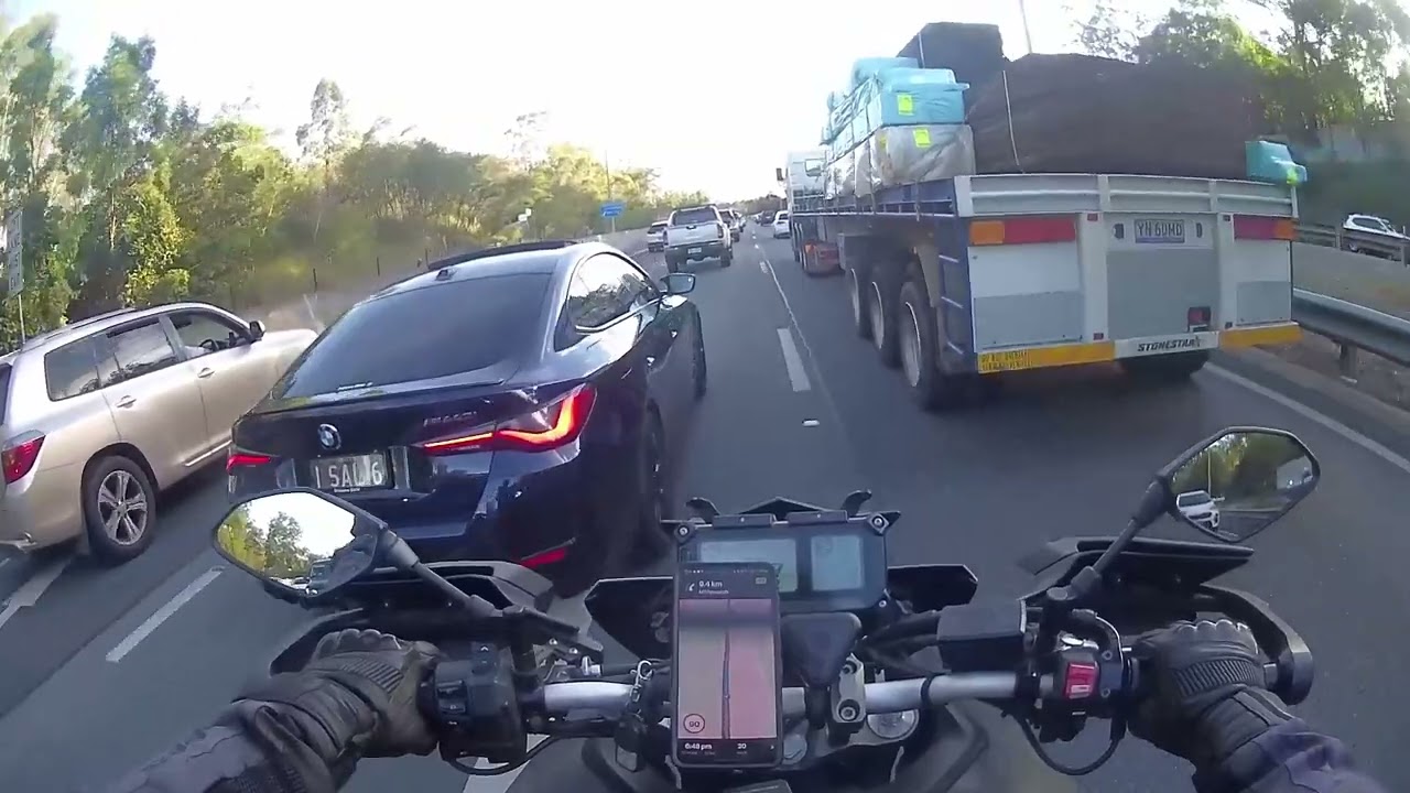 Dealing with Peak hour - The Western Freeway