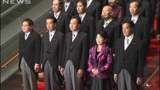 国家公務員に冬のボーナス支給　前年比4万円余減る（09/12/10）
