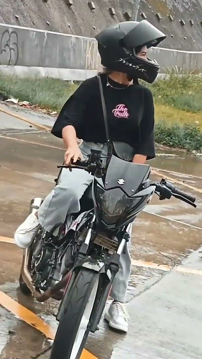 Pesona cewek naik satria ❤️#satria #satriafu150 #satriafu150indonesia #shortsvideo #rider #satriafuf