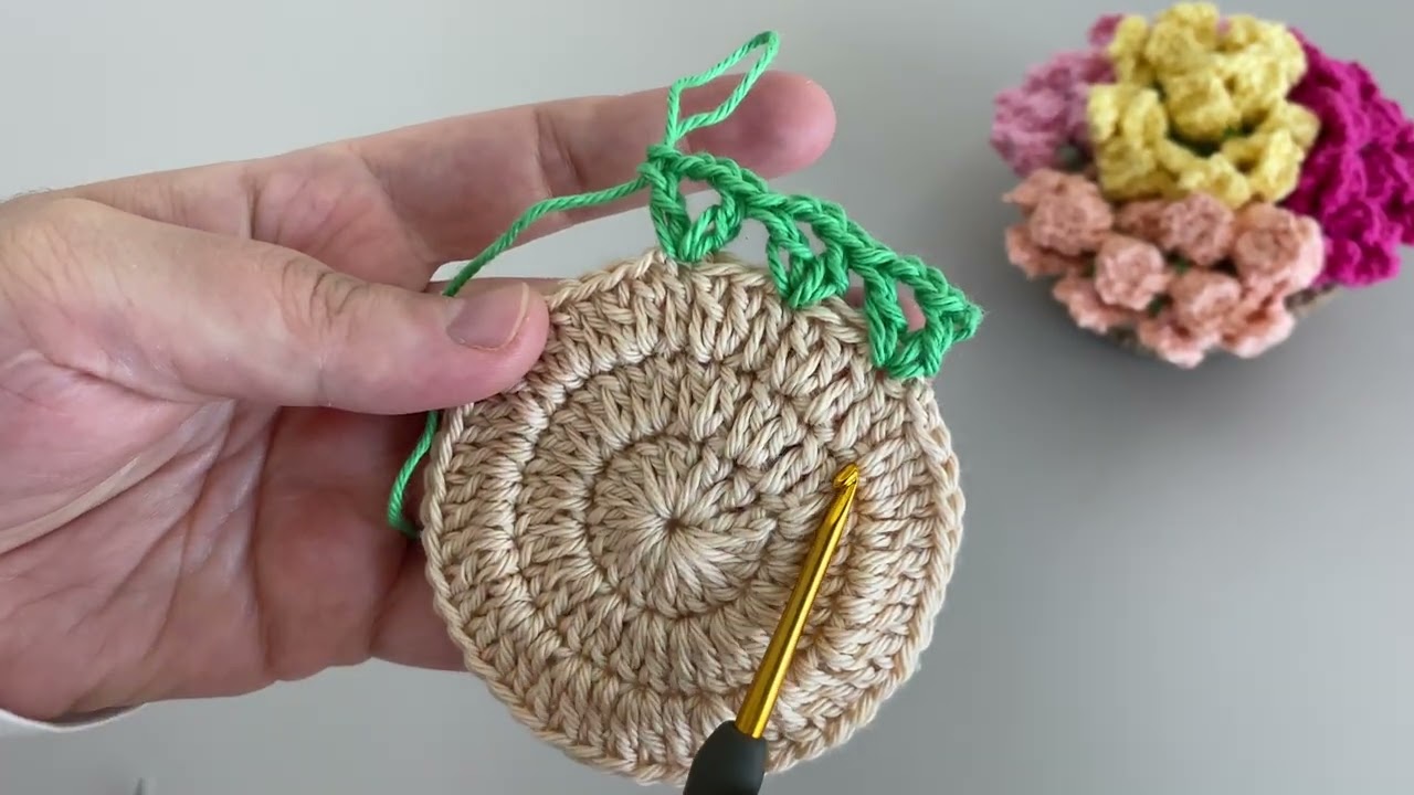 VİRAL OLAN ÖRGÜ SAKSILI BARDAK ALTLIĞI - KOLAY ÖRGÜ MODELLERİ