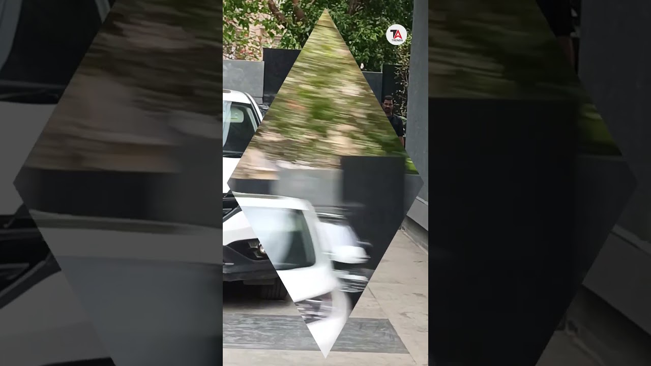 Sara Ali Khan Spotted At Pooja Entertainment Films Office In Juhu 