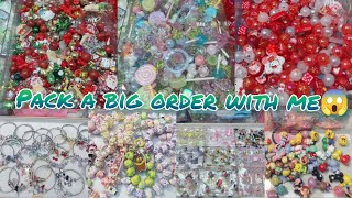 😱Oil Painting Keychain/PVC beads/Glitter bags/Pandora Bracelet/Cube beads/Bling glass beads/Acrylic😱 screenshot 4