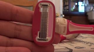 Walgreens 5 Blade Disposable Razor REVIEW 4 A SMOOTH SHAVE