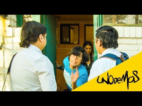 Watch the video for Mi novia tiene un don