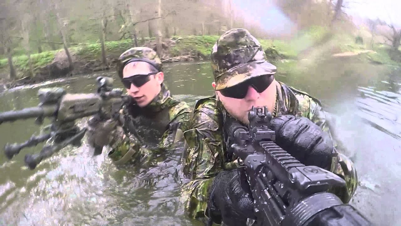 Tippmann Airsoft M4 Under Water Milsim Test YouTube