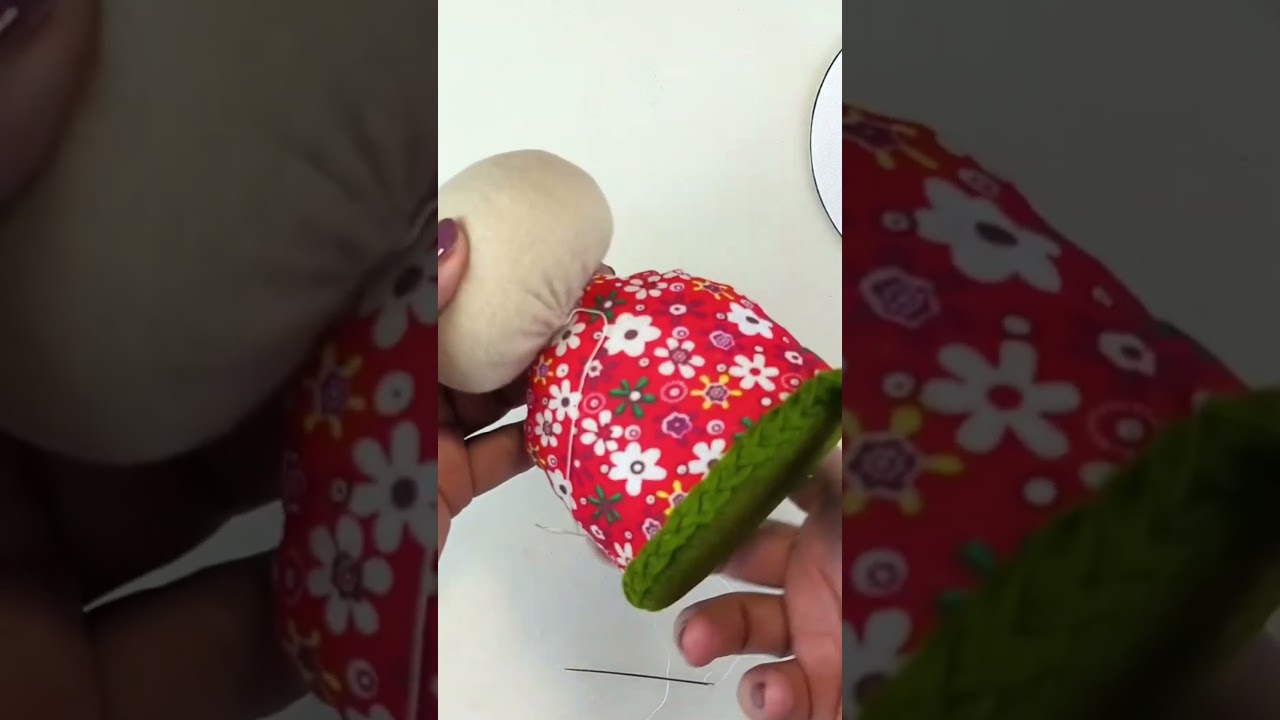 Gnome + flower = handmade happiness 🌸 