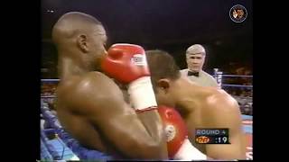 Floyd Mayweather vs Carlos Alberto Ramon Rios 🇺🇸  February 17,  1999 Grand Rapids, Michigan, USA
