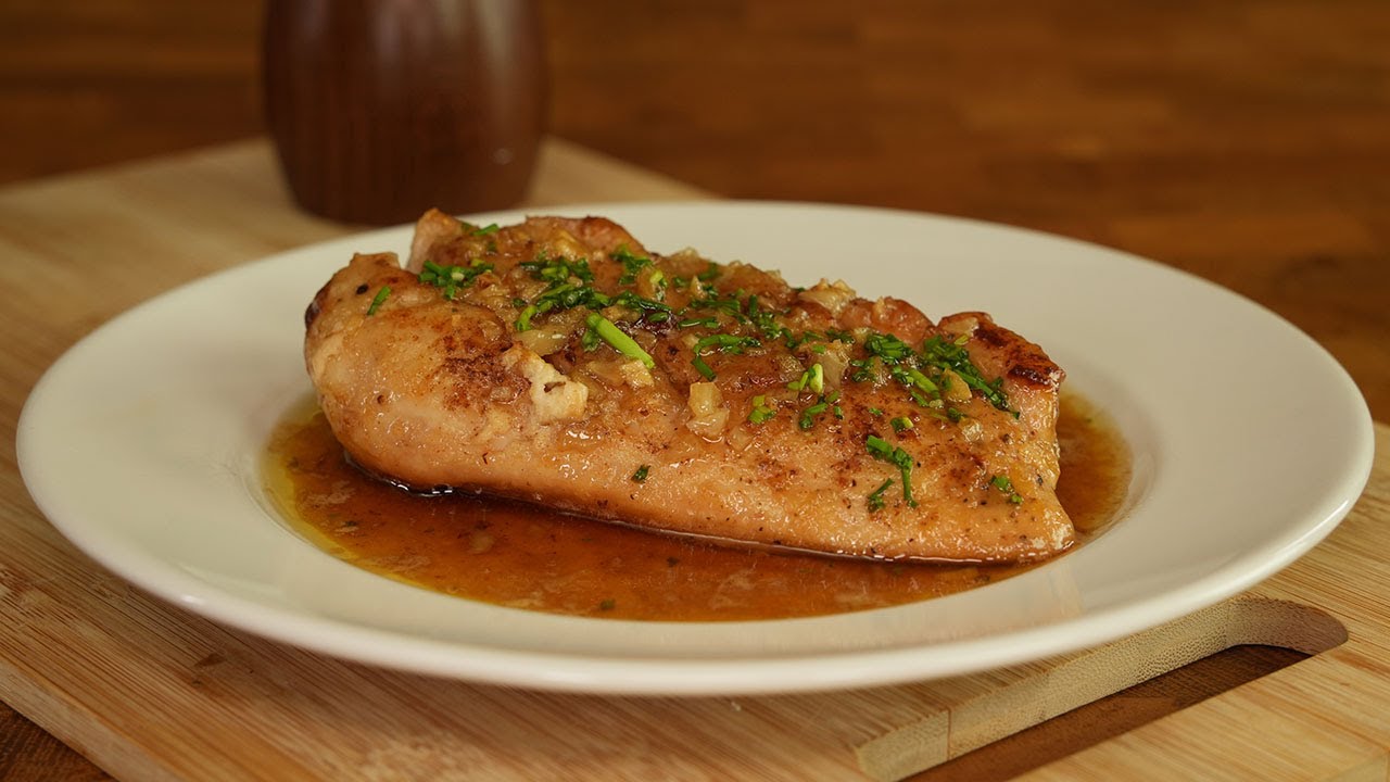 Kuřecí prsa v medovo-česnekové omáčce – jednoduchý a chutný recept!