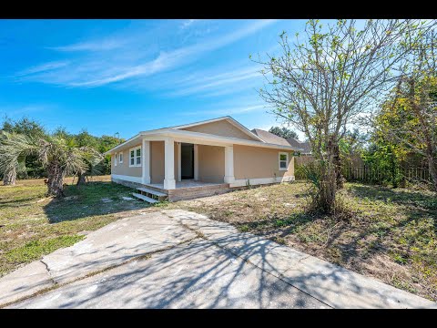 8313 Calle Mio, Navarre, FL home video tour