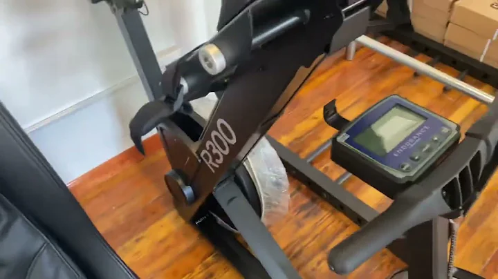 BodySolid Endurance R300 Rower