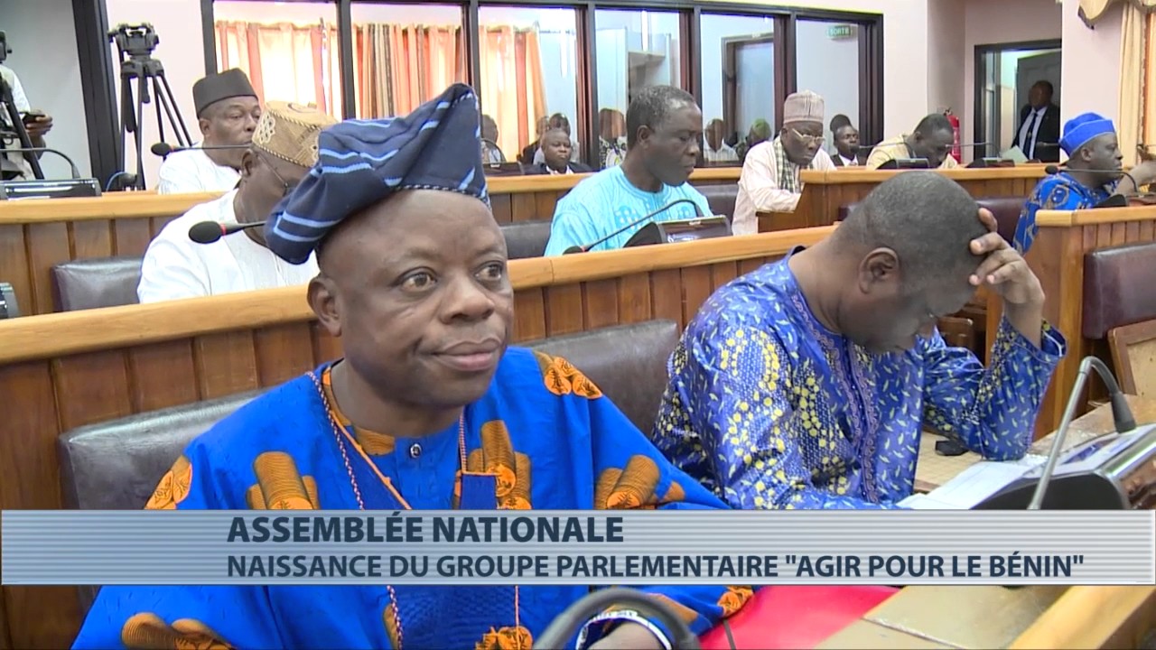 Politique : naissance du groupe parlementaire