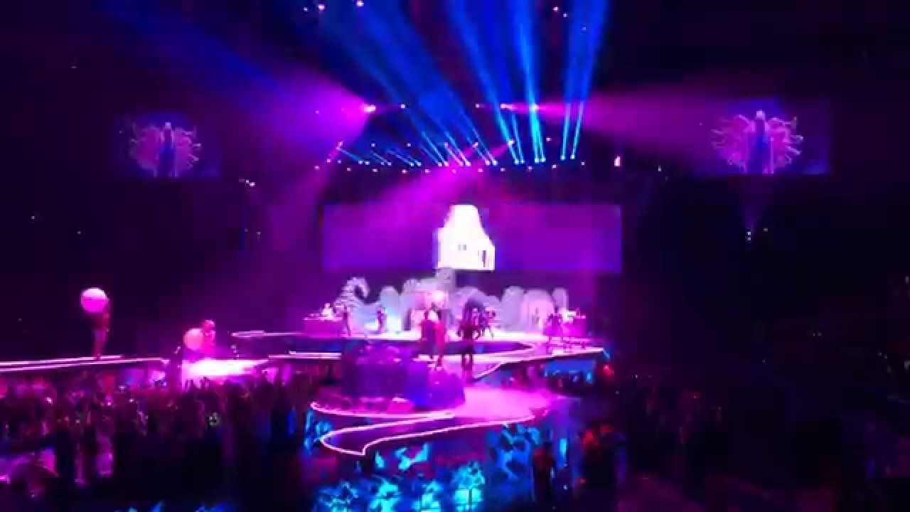 Lady Gaga - ARTPOP - Melbourne 23/8/14 [artRAVE: the ARTPOP Ball]
