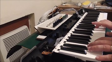 Arduino Due Subtractive Synthesizer - Filter Cutoff EG and Oscillator Fine Tunning test