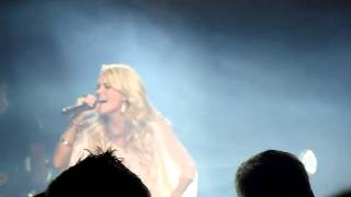 Carrie Underwood - Blown Away (Blown Away Tour 2012)
